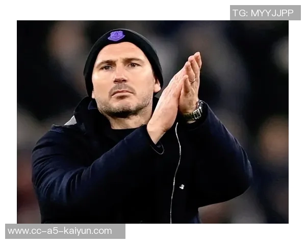 兰帕德盛赞赖斯实力出众当之无愧锁定枪手首发位置 兰帕德盛赞赖斯实力出众当之无愧锁定枪手首发位置